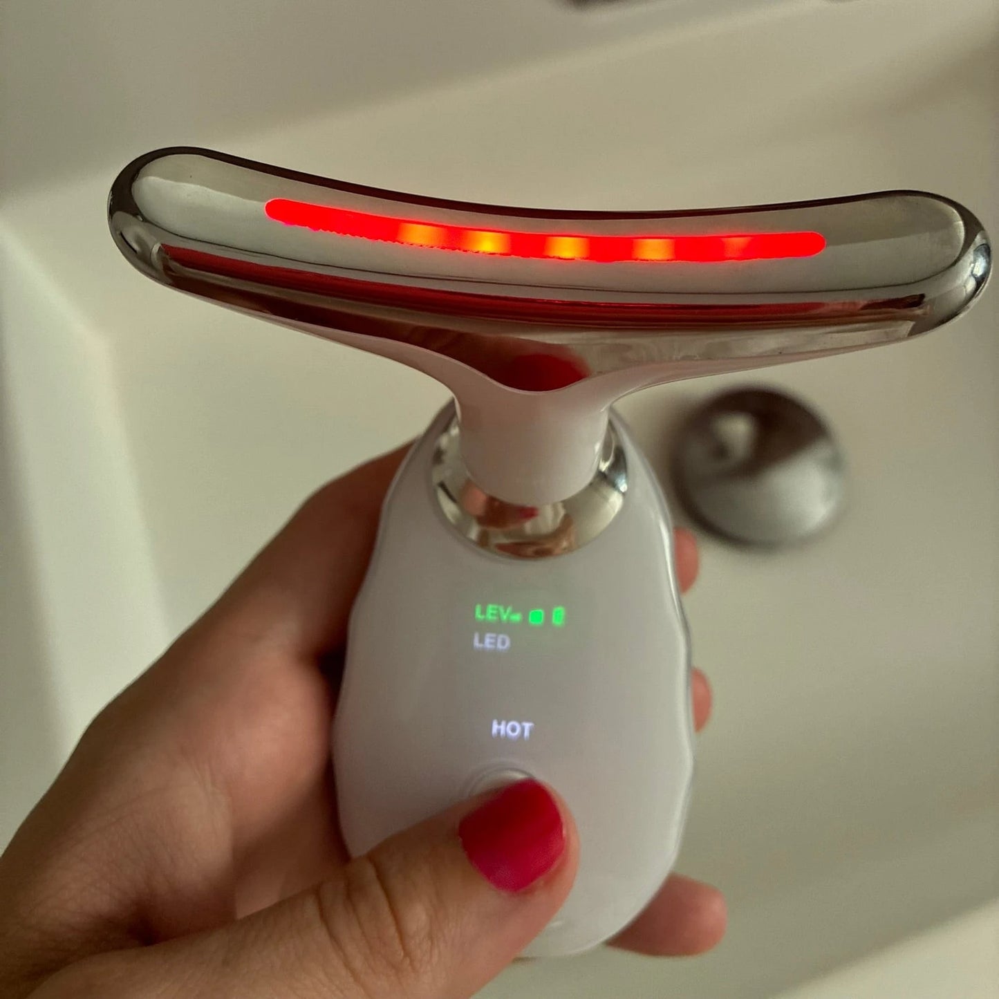 Masajeador Facial LED Sculpt - Imagen 3